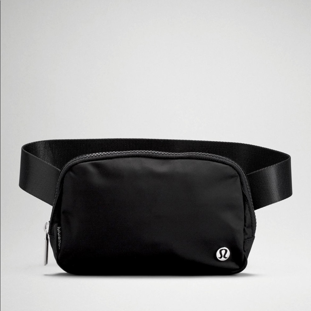 Black Lululemon Everywhere Belt Bag Black NWT